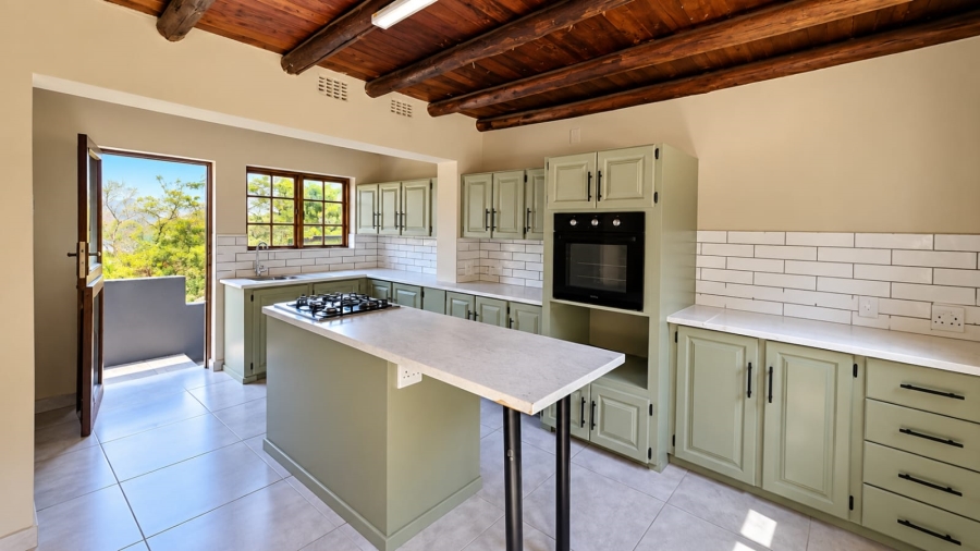 To Let 4 Bedroom Property for Rent in Schoemansville North West